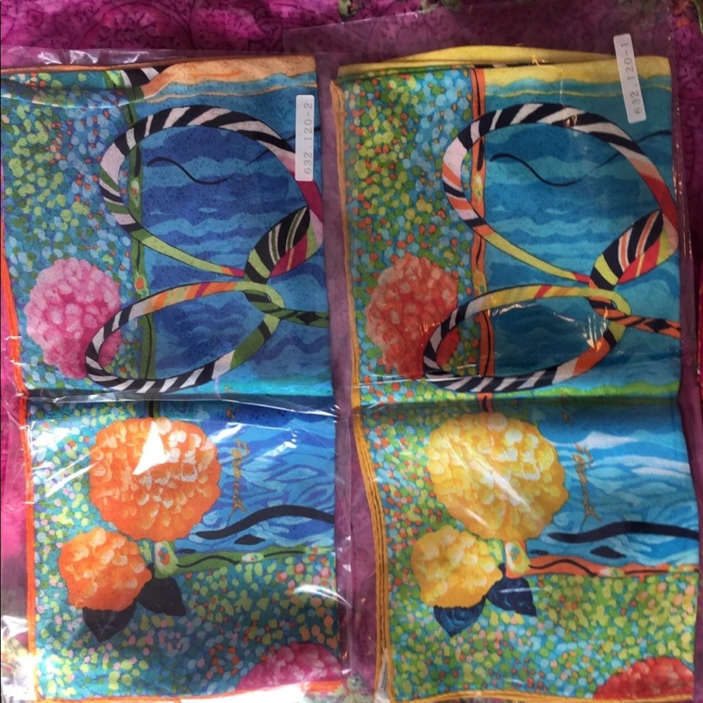louis feraud silk scarf vintage - Picture 9 of 10
